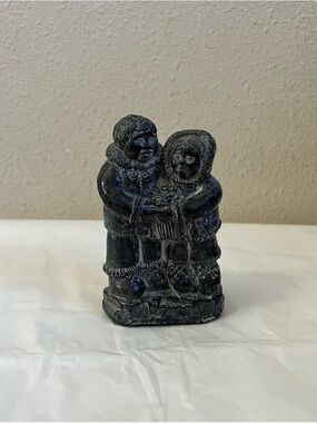 A Wolf Original Handmade Canadian Aboriginal Inuit Couple Soapstone Sculpture 5"